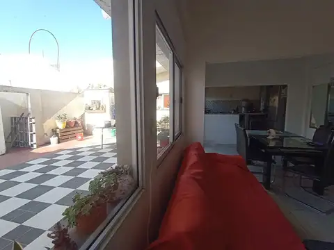 Depto Tipo Casa en Venta 40 años