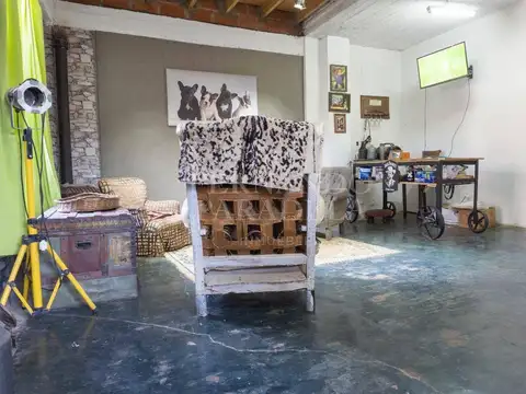 Casa en Venta en Barrio Parque Leloir, USD 115.000