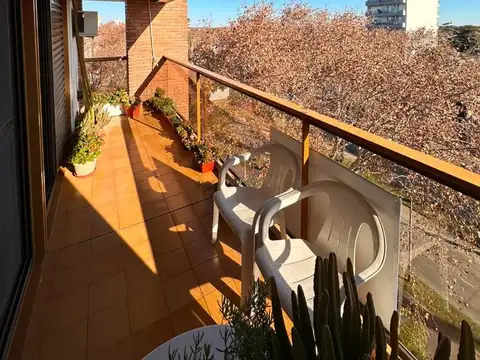 Departamento en Venta en Alberdi, USD 125.000