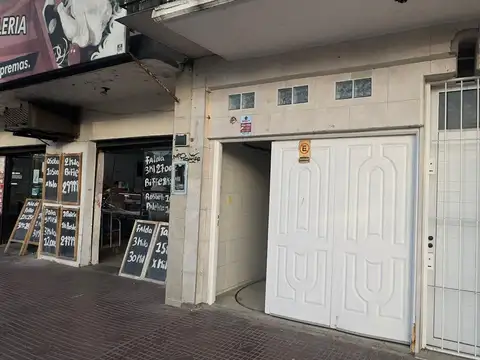 Local en Alquiler en Virreyes, $ 990.000