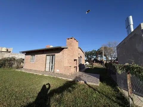 Casa en Alquiler en Punta Chacra, Roldan