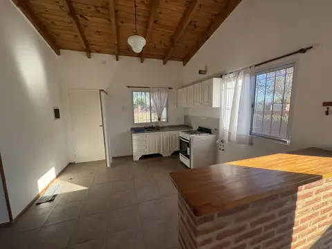 Casa en Alquiler en Punta Chacra, $ 700.000
