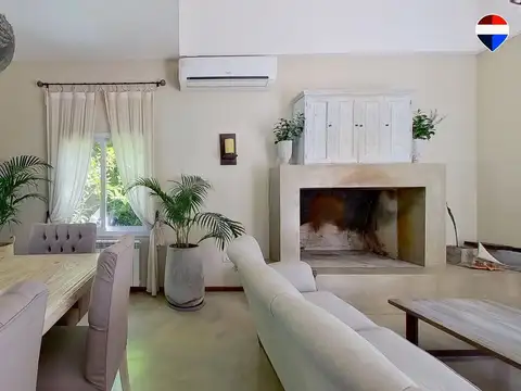 Venta Casa 6 ambientes San Francisco Villanueva