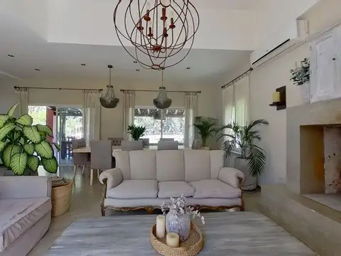 Casa en Venta de 4 dormitorios