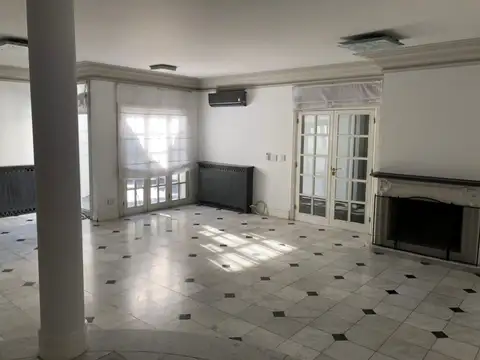 Venta Casa Estilo Frances Barrio Palmares 1 Etapa