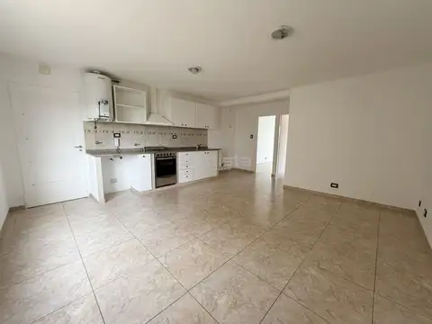 SARRATEA 100, Piso 2