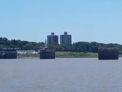 Campo de aptitud agrícola con 72 hectáreas en La Paz