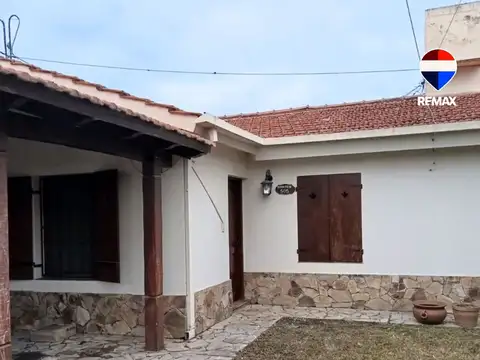 CASA VENTA PARQUE BELGRANO ZONA NORTE 3 DORM
