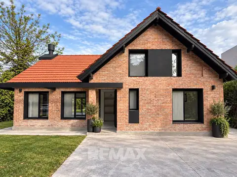 VENTA CASA MAPUCHE RECICLADA FULL ESTRENAR