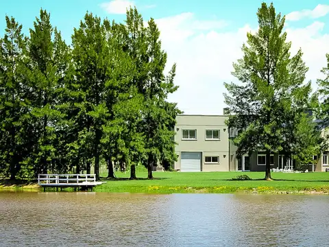 Terreno en Venta de 704,0 m2