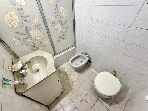 Depto Tipo Casa en Venta en Lanus Este, USD 65.000