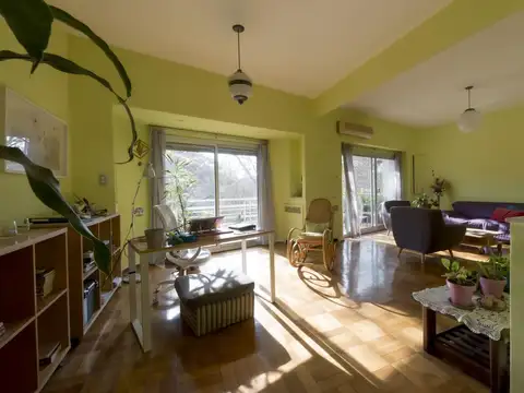 Departamento 4 ambientes con 2 baños