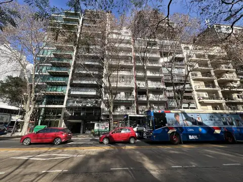 Av. SANTA FE al 3900