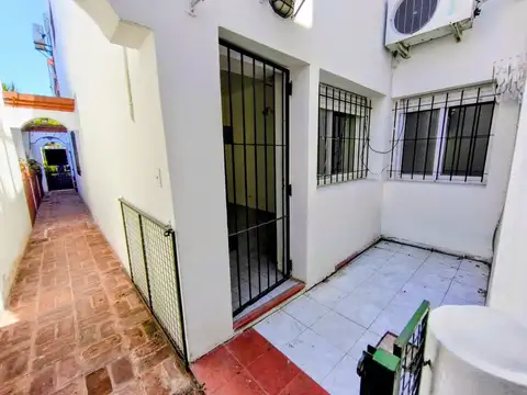 Depto Tipo Casa en Venta de 2 ambientes