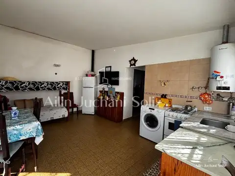 Casa 3 ambientes con 1 baño