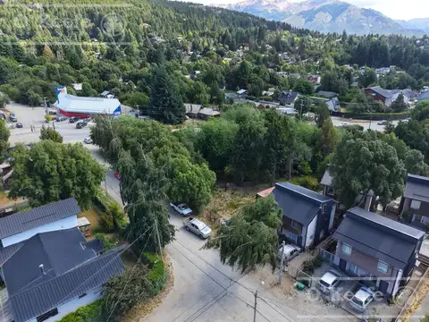 Local en venta en paseo de compras el  Arroyo km 7 de Av. Pioneros -  Bariloche