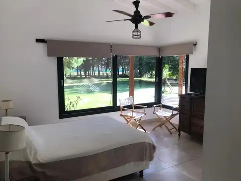 Tiene escritura y planos, es APTA CREDITO, y se pueden dar f