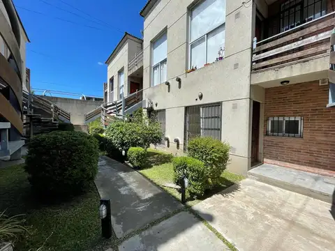 Las Heras 981, Planta baja depto 3