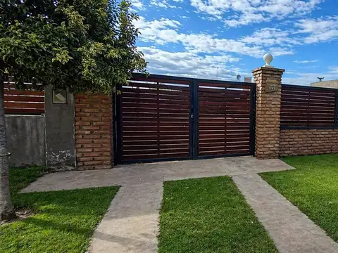 Casa en Venta en Alvear, USD 45.000