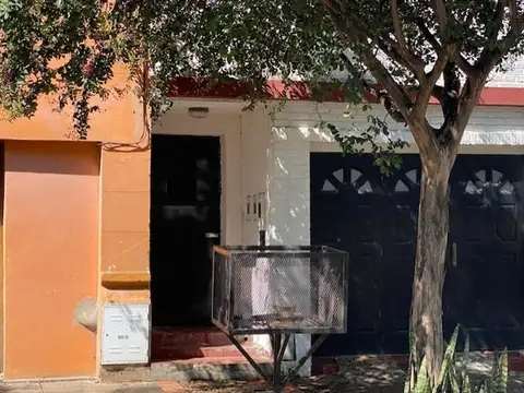 SE ALQUILA INTERNO EN CALLE SARGENTO CABRAL 1600 SANTA FE