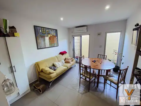 Departamento en venta - 2 dormitorios 1 baño - Cochera - 60mts2 - Tolosa, La Plata