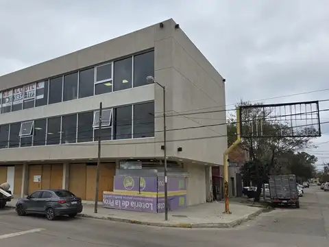 Oficina en Alquiler en Belen de Escobar, USD 3.500