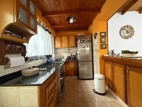 Depto Tipo Casa en Venta 72 años