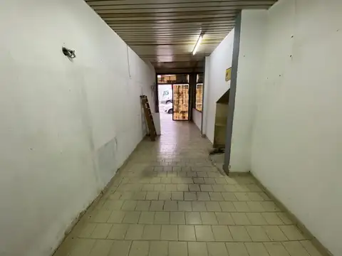 Independencia Av. 3600