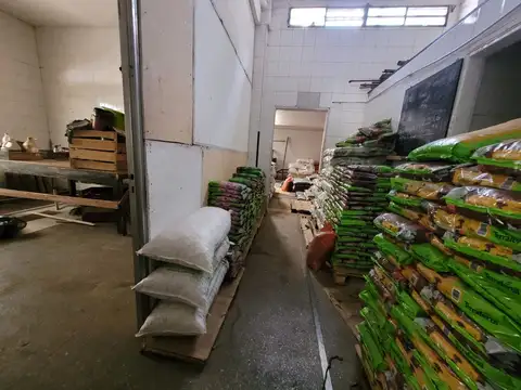 Maipú 700