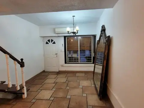 Depto Tipo Casa en Venta con 1 cochera