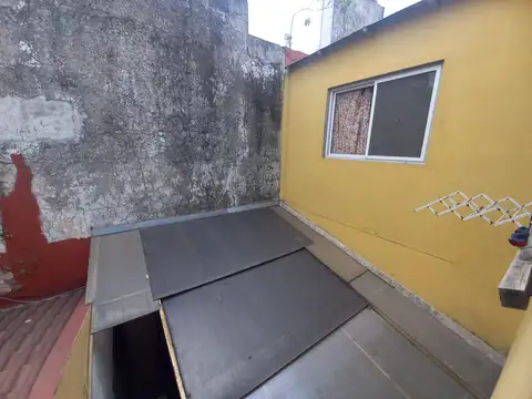 Depto Tipo Casa en Venta 60 años