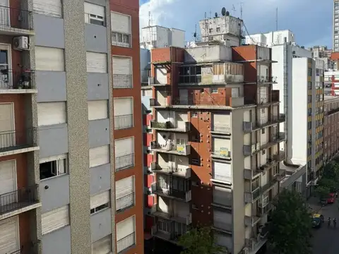 DEPARTAMENTO 1 AMBIENTE CON BALCÓN A LA CALLE