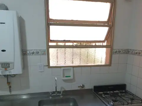 Departamento 4 ambientes con 1 baño