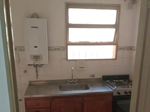 Zuviría 2300, Piso 0