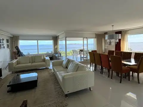 Departamento en Alquiler de 4 dormitorios