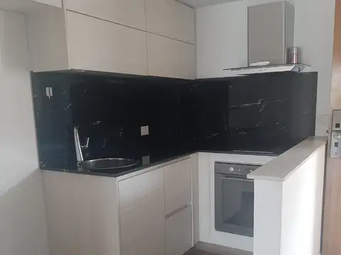 Departamento en Alquiler en Villa Luro, $ 550.000