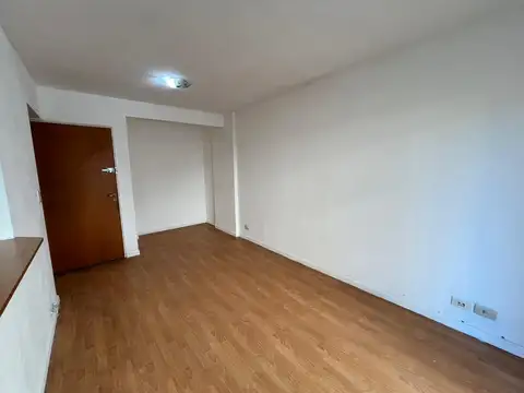Departamento en Alquiler en Centro, $ 380.000