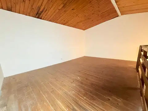 Depto Tipo Casa en Alquiler de 2 ambientes