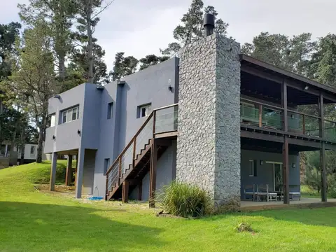 Costa Esmeralda - Ruta 11 km 380 -  Deportivo