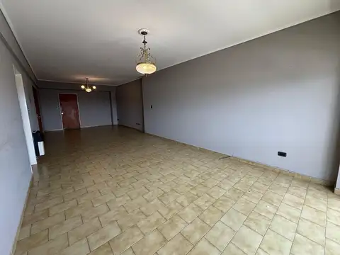 Departamento en Venta de 4 dormitorios