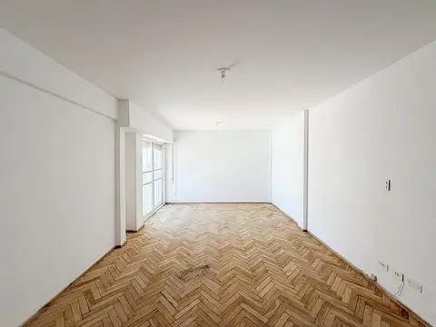 Departamento en Venta 2 Dormitorios Semipisos Reciclado Barrio Martin 3 de Febrero 1285