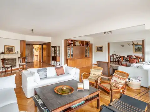 Departamento en Venta con 2 cocheras