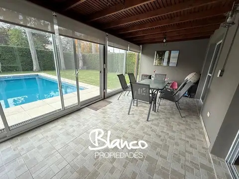Casa 5 ambientes con 2 baños