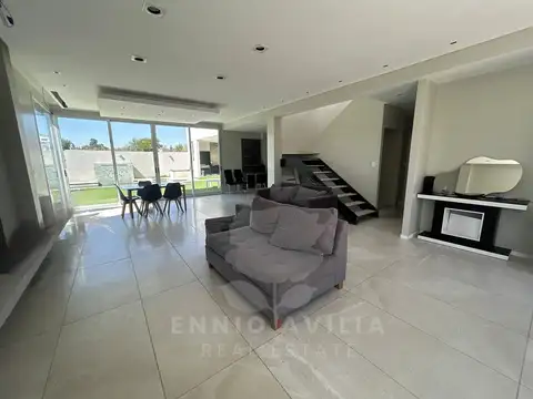 Casa en Venta en Derqui