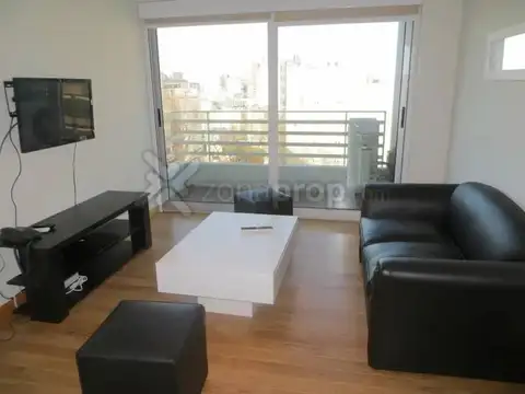 Avenida Juan De Garay 700