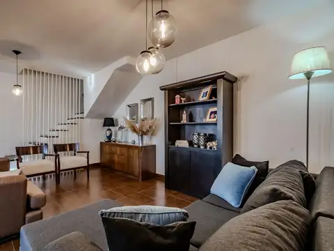 Depto Tipo Casa en Venta de 3 dormitorios