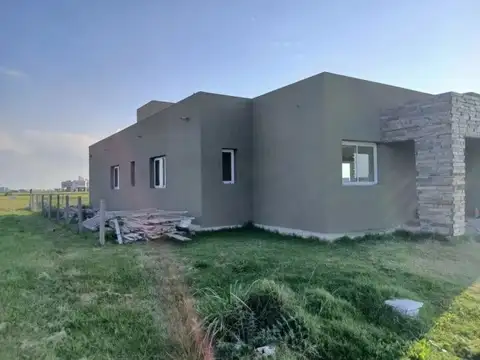 Casa en Venta en Santa Clara Al Sur, USD 200.000