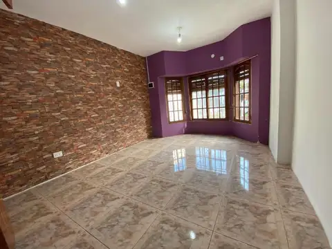 Depto Tipo Casa en Alquiler en Barrio Atalaya, $ 400.000