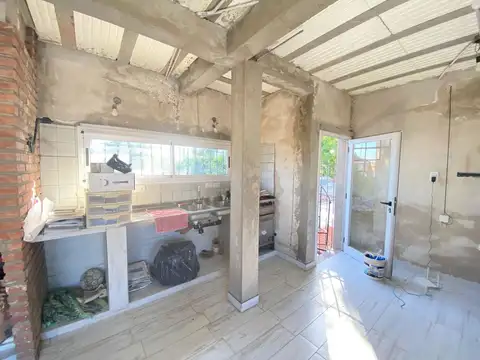 Depto Tipo Casa en Venta de 3 ambientes