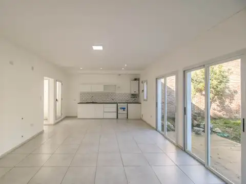 CASA EN VENTA CITY BELL A ESTRENAR 3 DORMITORIOS